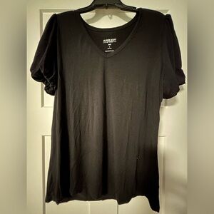 Torrid Black V-Neck Short Sleeve Tee